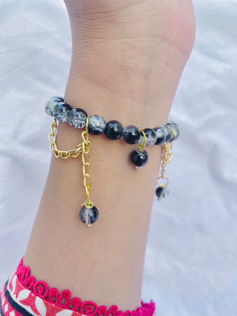 Crack Beaded Braclet